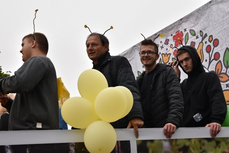  Parada smaków, kolorów i radości na ulicach Skierniewic. Ale widowisko! 