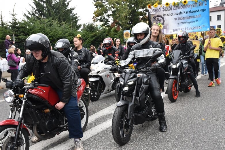  Parada smaków, kolorów i radości na ulicach Skierniewic. Ale widowisko! 