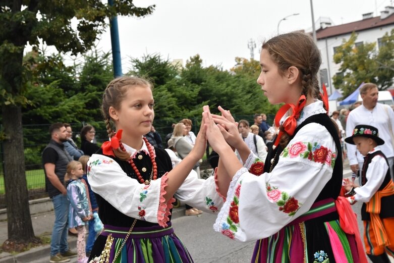  Parada smaków, kolorów i radości na ulicach Skierniewic. Ale widowisko! 