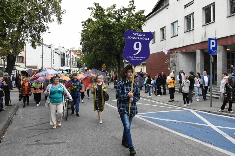  Parada smaków, kolorów i radości na ulicach Skierniewic. Ale widowisko! 