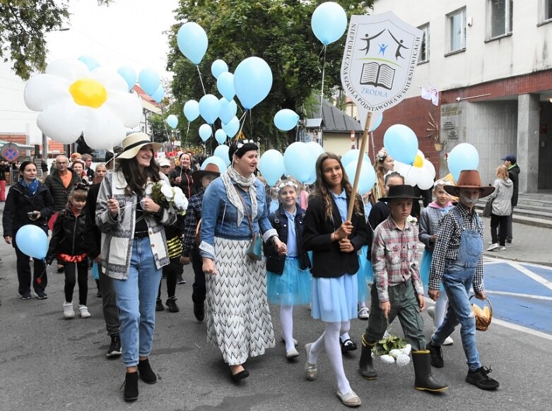  Parada smaków, kolorów i radości na ulicach Skierniewic. Ale widowisko! 