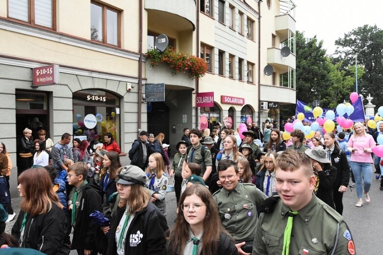  Parada smaków, kolorów i radości na ulicach Skierniewic. Ale widowisko! 