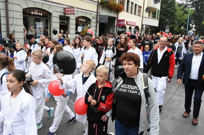  Parada smaków, kolorów i radości na ulicach Skierniewic. Ale widowisko! 