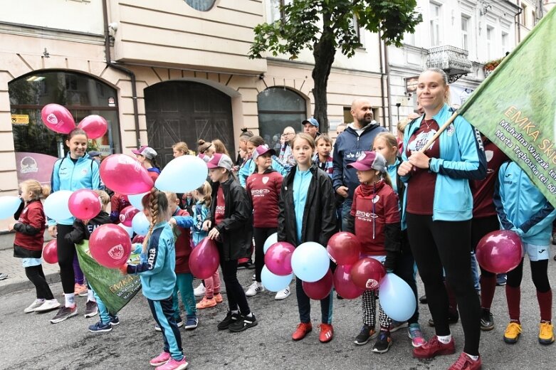  Parada smaków, kolorów i radości na ulicach Skierniewic. Ale widowisko! 