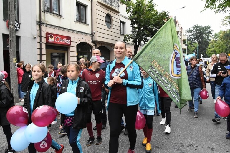  Parada smaków, kolorów i radości na ulicach Skierniewic. Ale widowisko! 