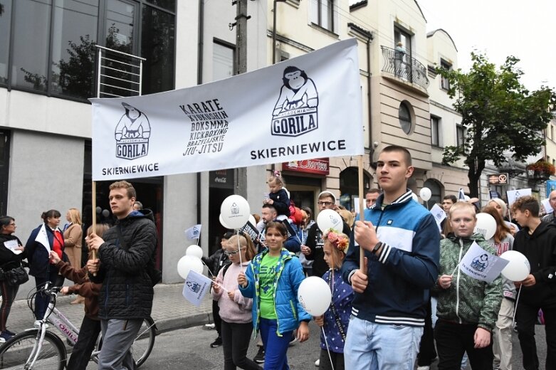  Parada smaków, kolorów i radości na ulicach Skierniewic. Ale widowisko! 