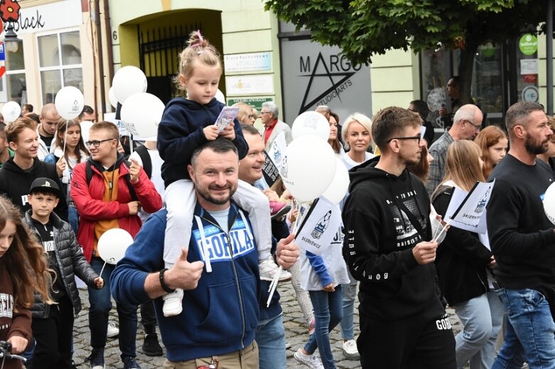  Parada smaków, kolorów i radości na ulicach Skierniewic. Ale widowisko! 