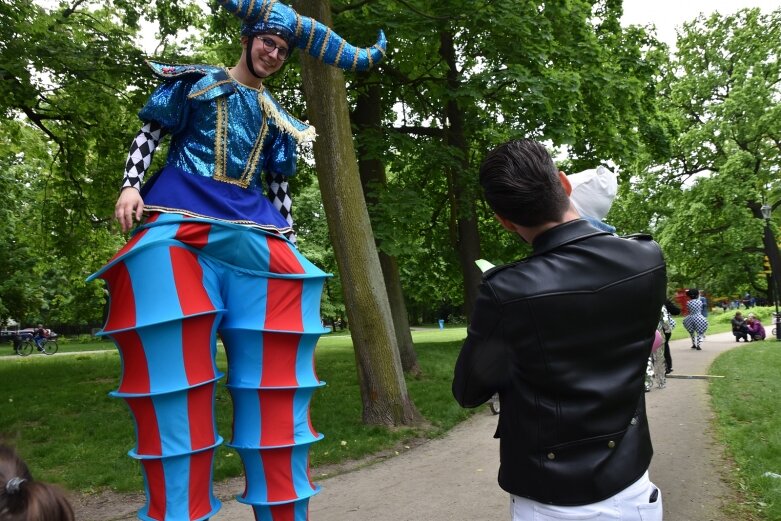  Park miejski w Skierniewicach pełen atrakcji dla najmłodszych 