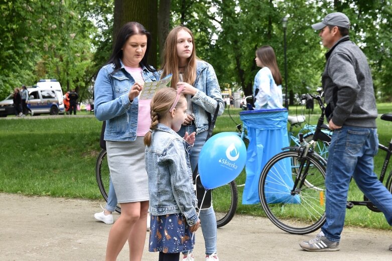  Park miejski w Skierniewicach pełen atrakcji dla najmłodszych 