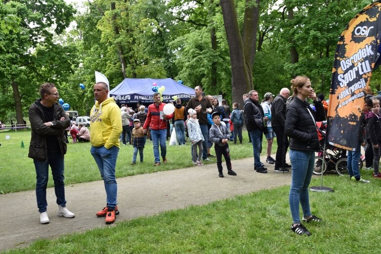  Park miejski w Skierniewicach pełen atrakcji dla najmłodszych 