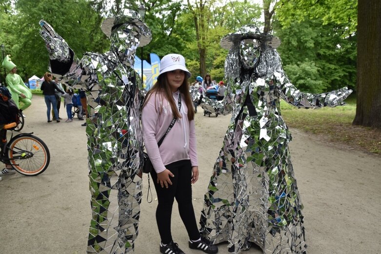  Park miejski w Skierniewicach pełen atrakcji dla najmłodszych 