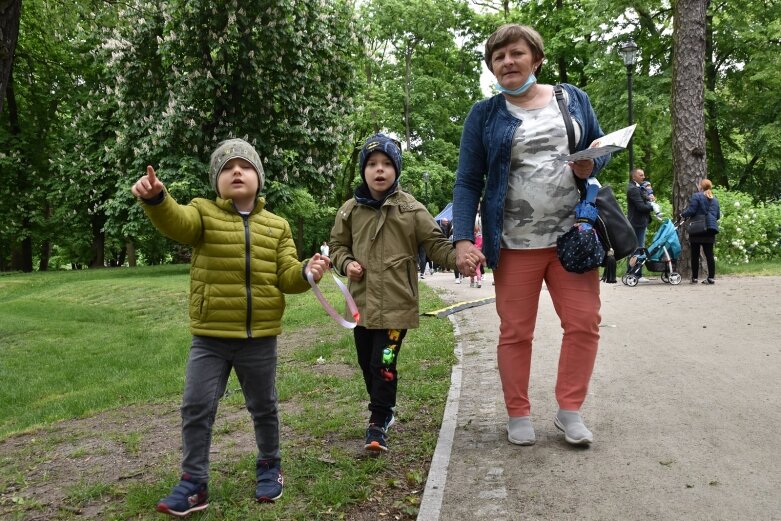  Park miejski w Skierniewicach pełen atrakcji dla najmłodszych 