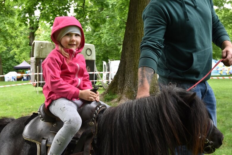  Park miejski w Skierniewicach pełen atrakcji dla najmłodszych 