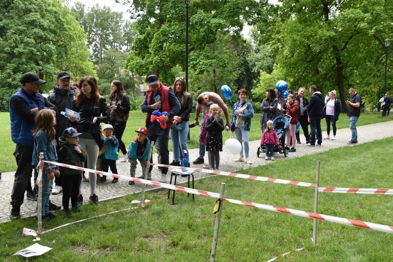  Park miejski w Skierniewicach pełen atrakcji dla najmłodszych 