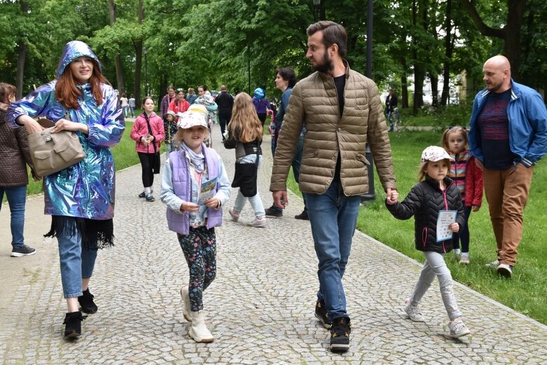  Park miejski w Skierniewicach pełen atrakcji dla najmłodszych 