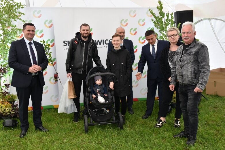  Park miejski w Skierniewicach pełen atrakcji dla najmłodszych 