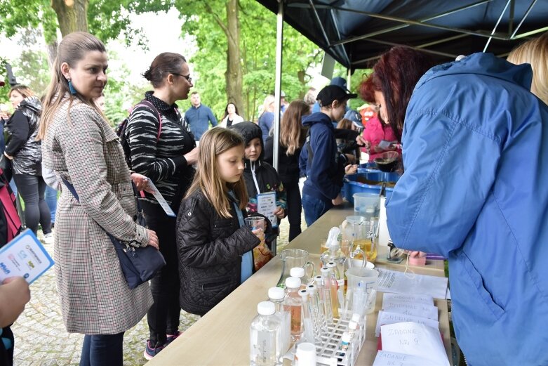  Park miejski w Skierniewicach pełen atrakcji dla najmłodszych 