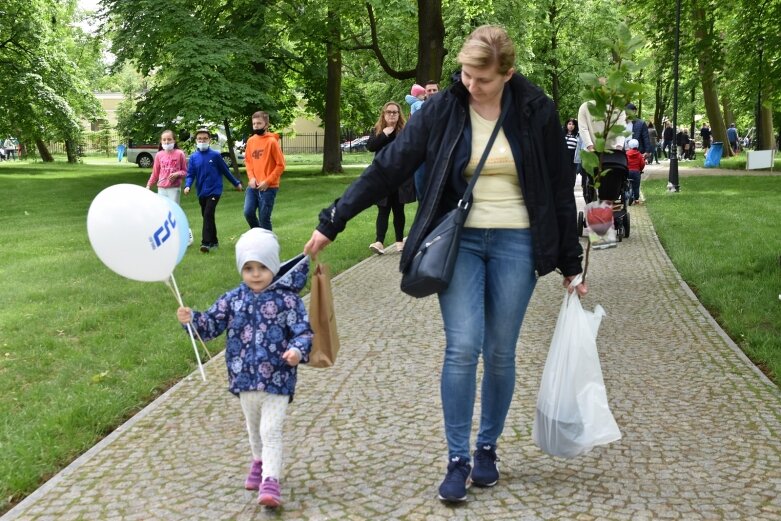  Park miejski w Skierniewicach pełen atrakcji dla najmłodszych 