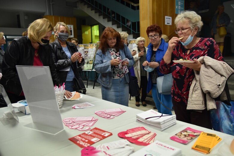  Pełna sala w Kinie dla Kobiet 