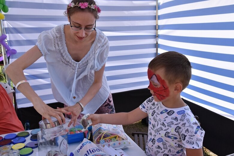  Pięciolecie parafii na Widoku świętowano na festynie 