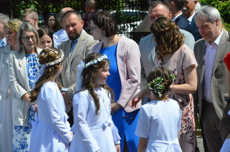  Pierwsza Komunia Święta w parafii pw. Miłosierdzia Bożego w Skierniewicach 