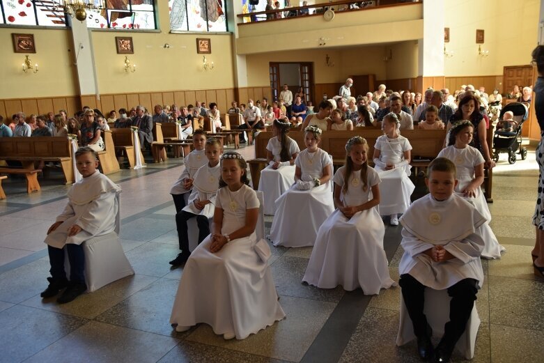  Pierwsza Komunia Święta w parafii św. Józefa w Skierniewicach 