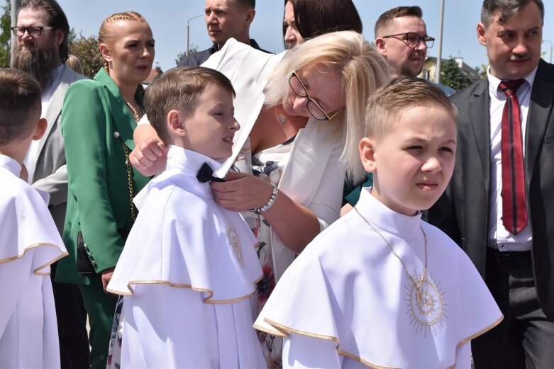  Pierwsza komunia w kościele Niepokalanego Serca Najświętszej Maryi Panny 