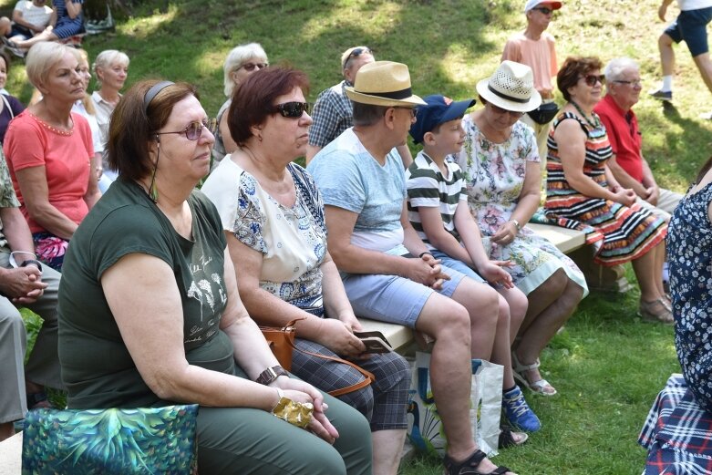  Pierwsze muzyczne śniadanie przyciągnęło do parku tłumy 