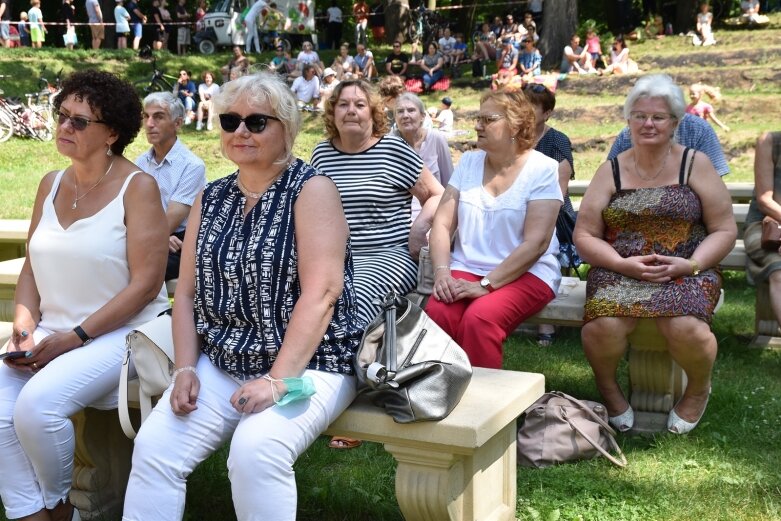  Pierwsze muzyczne śniadanie przyciągnęło do parku tłumy 