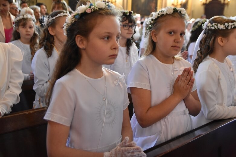  Pierwsze spotkanie z Jezusem. Komunia Święta w parafii św. Jakuba 