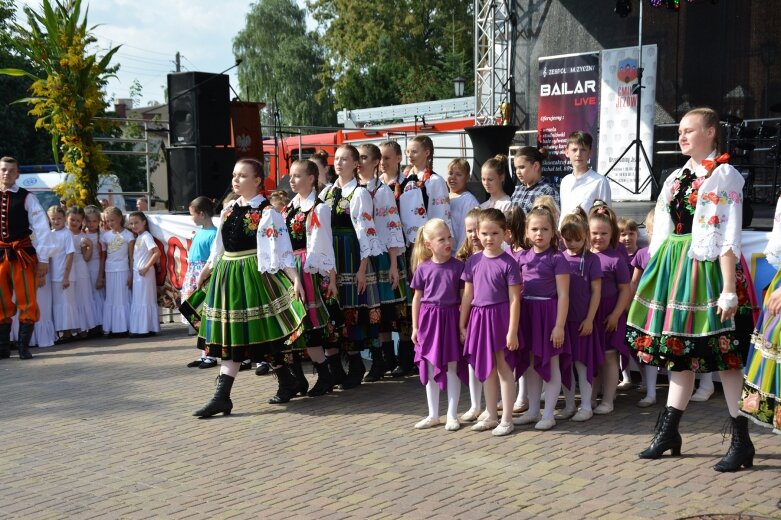  Piknik dożynkowy w Jeżowie  