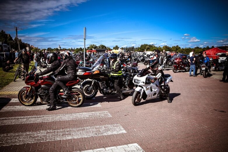  Piknik motocyklowy nad zalewem w Skierniewicach 