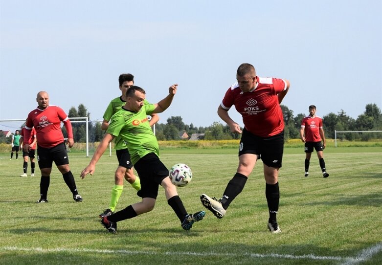  Piłkarskie derby w A Klasie pełne bramek 