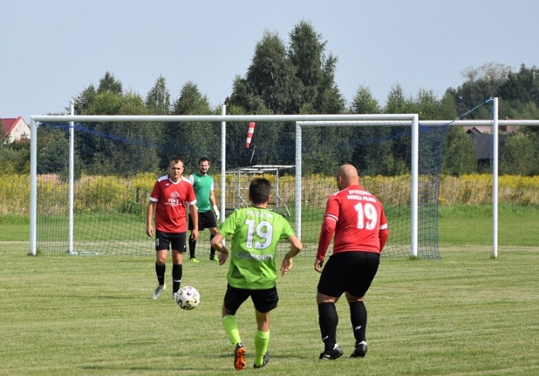  Piłkarskie derby w A Klasie pełne bramek 