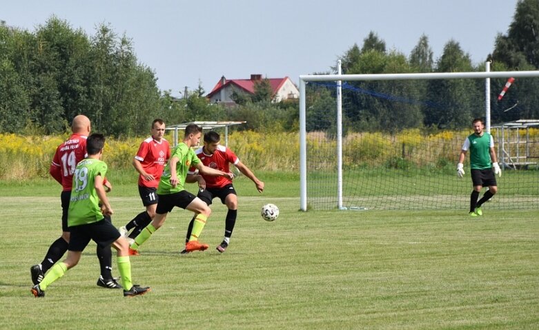  Piłkarskie derby w A Klasie pełne bramek 