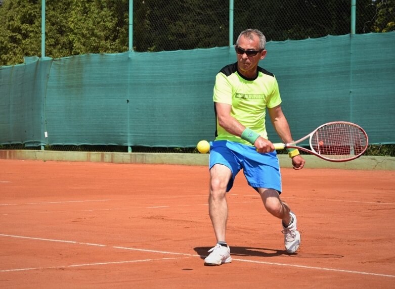  Piotr Pieszczyk najlepszy w turnieju otwarcia sezonu 