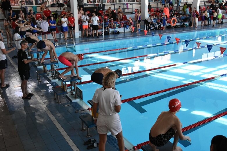  Pływaczki z Dziewiątki bezapelacyjnie najlepsze w finale wojewódzkim! 