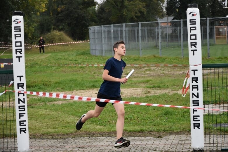  Poznaliśmy zwycięzców sztafetowych biegów przełajowych 