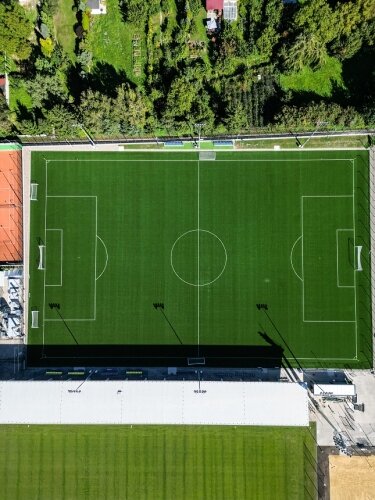  Prace przy budowie stadionu miejskiego na ostatniej prostej 