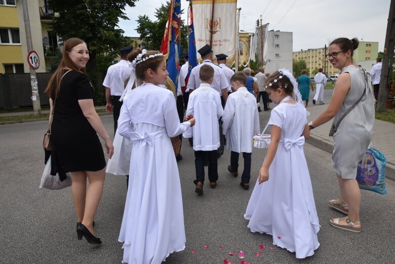  Procesje Bożego Ciała przeszły ulicami Skierniewic 