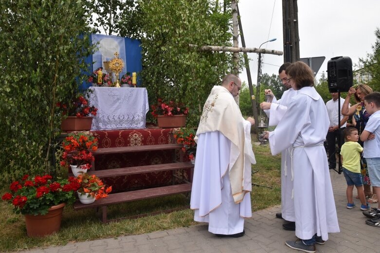  Procesje Bożego Ciała przeszły ulicami Skierniewic 