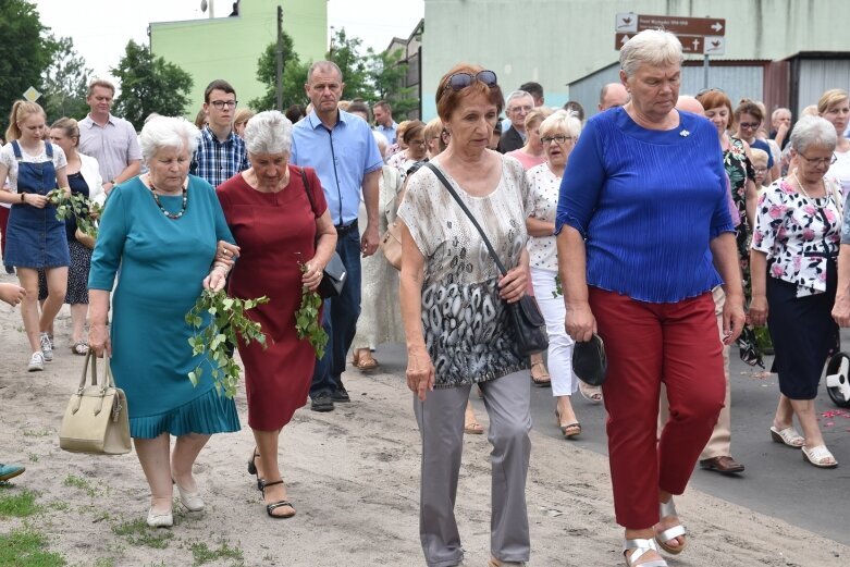  Procesje Bożego Ciała przeszły ulicami Skierniewic 