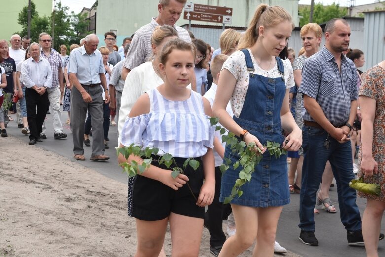  Procesje Bożego Ciała przeszły ulicami Skierniewic 