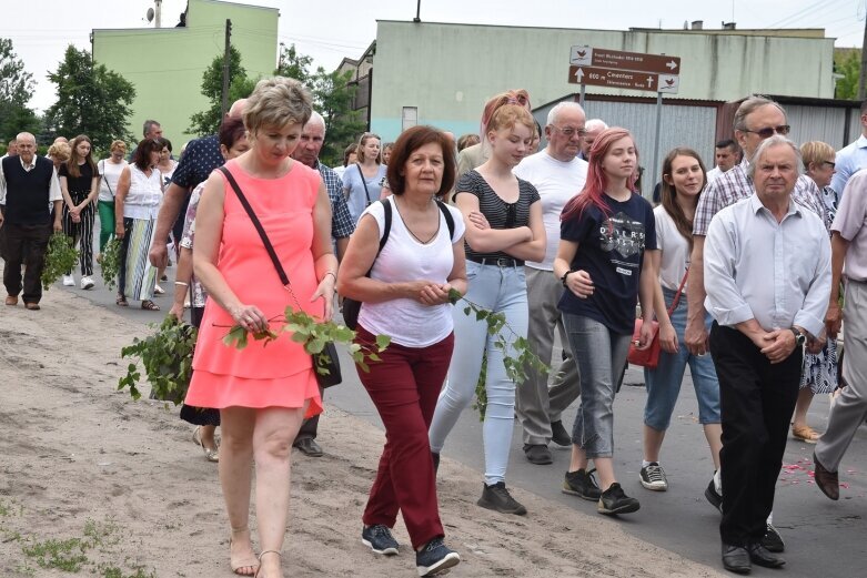  Procesje Bożego Ciała przeszły ulicami Skierniewic 