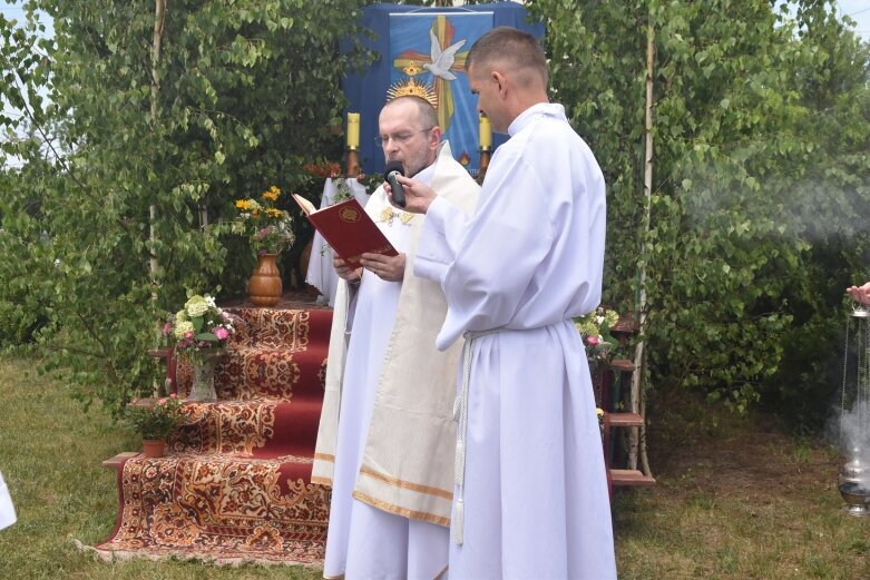  Procesje Bożego Ciała przeszły ulicami Skierniewic 