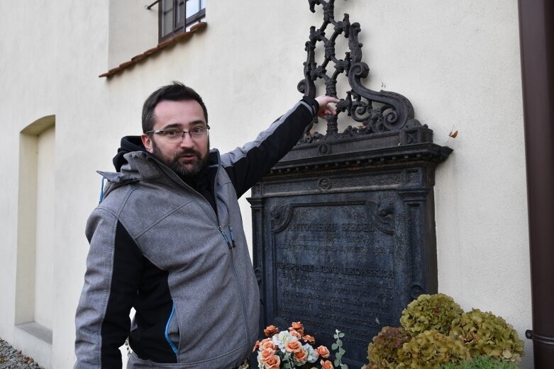  Przedmioty pochodzące z trumien wzbogacą zbiory muzeum 