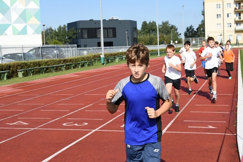  Przełaje zainaugurowały cykl wydarzeń w ramach Szkolnego Związku Sportowego 