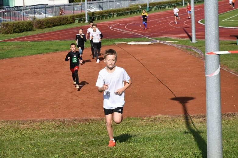  Przełaje zainaugurowały cykl wydarzeń w ramach Szkolnego Związku Sportowego 