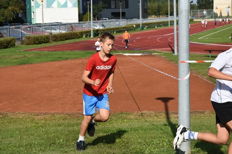  Przełaje zainaugurowały cykl wydarzeń w ramach Szkolnego Związku Sportowego 