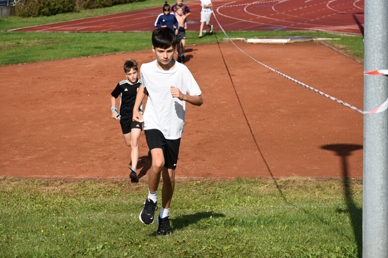  Przełaje zainaugurowały cykl wydarzeń w ramach Szkolnego Związku Sportowego 